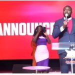 Man proposes to church videographer as she works during service (Video) - 1 7