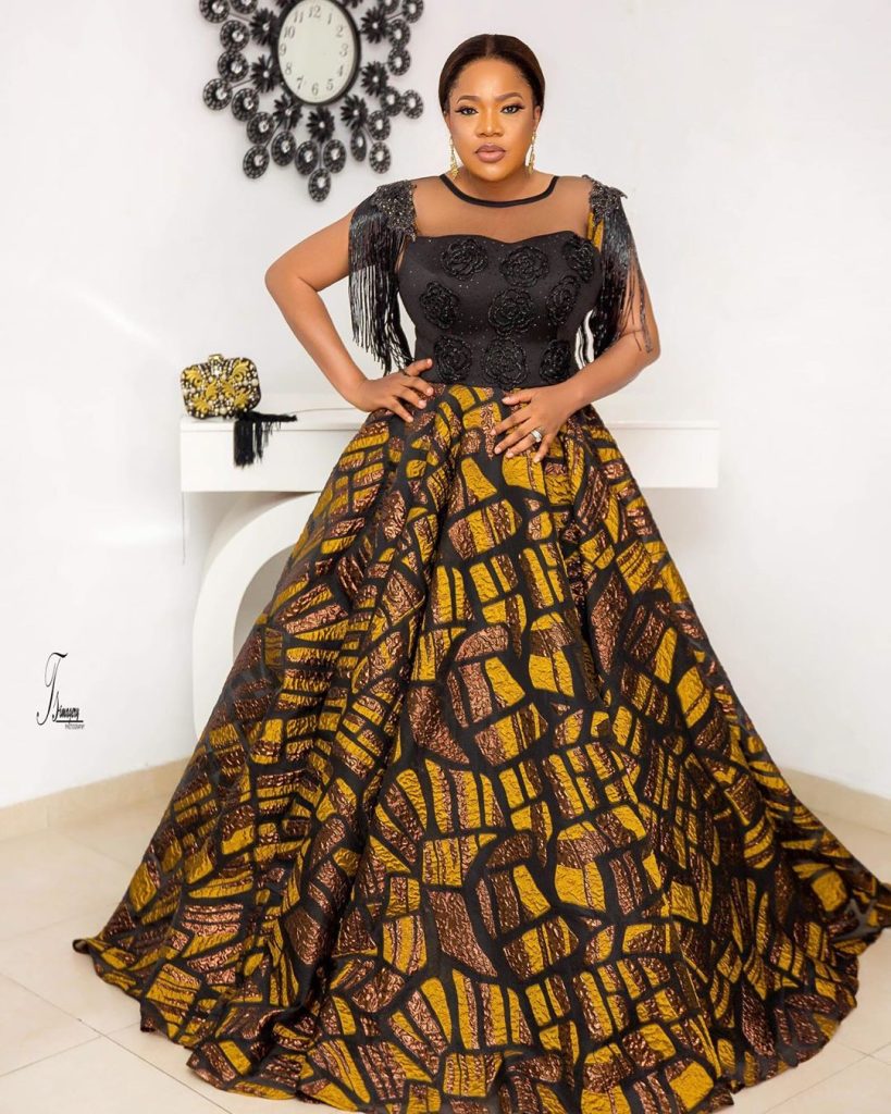 In the storm is where you know those that truly love you - Toyin Abraham shares cryptic response to husband - toyin abraham husband2